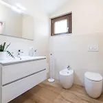 Casa Rosarei A 4 Minuti A Piedi Dal Mare