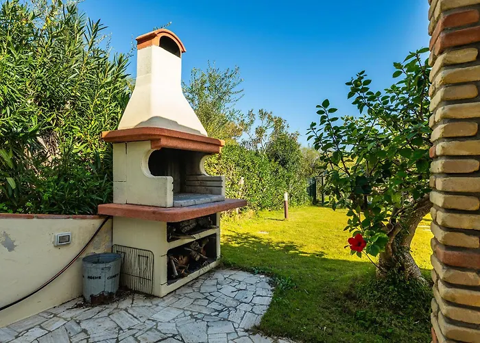 Casa Rosarei A 4 Minuti A Piedi Dal Mare *